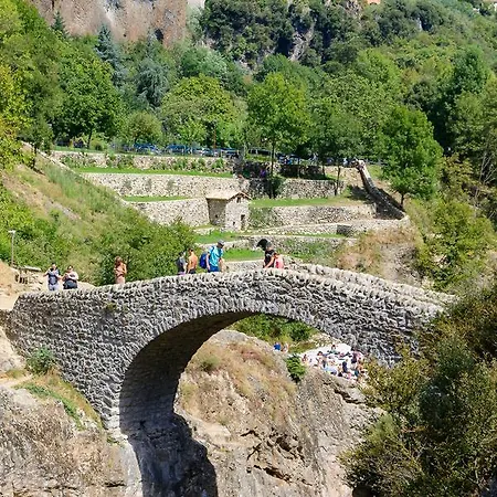 Le Ventadour Meyras