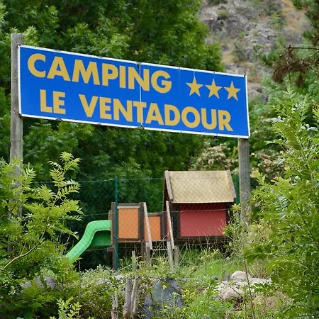 Le Ventadour 캠프장 3*