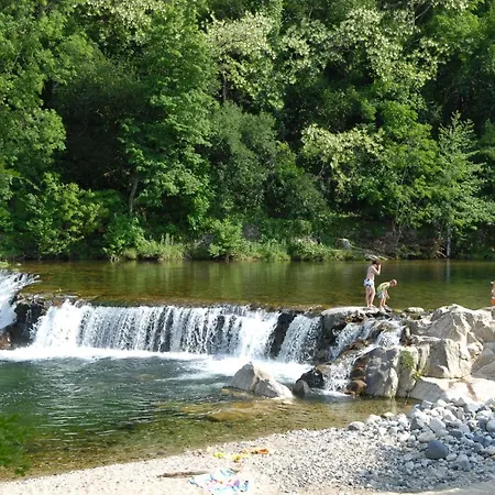 Le Ventadour Campingplatz Meyras