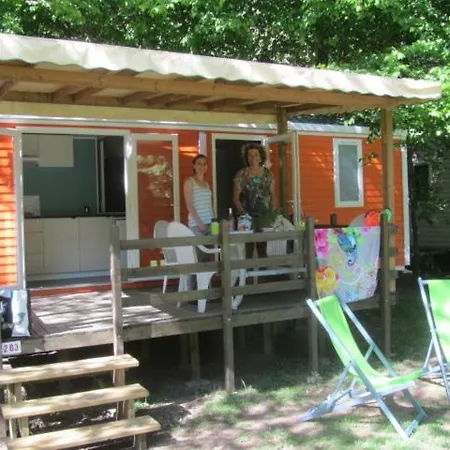 Le Ventadour Campingplatz Meyras