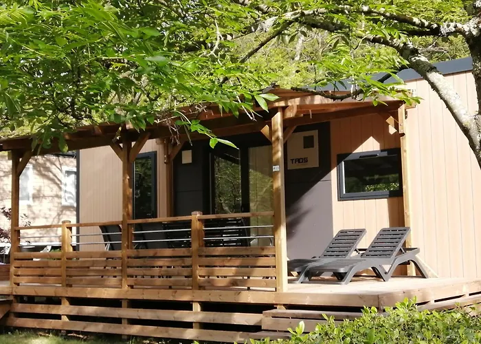 Le Ventadour Camping Meyras