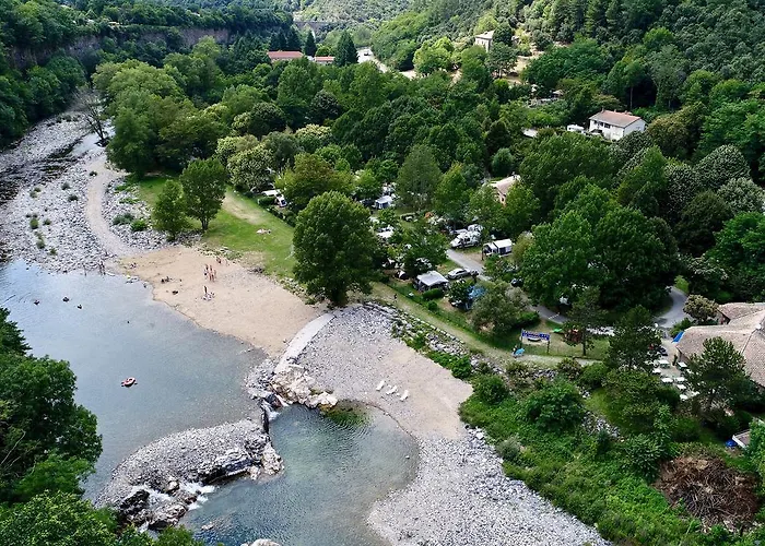 Le Ventadour Campeggio 3*