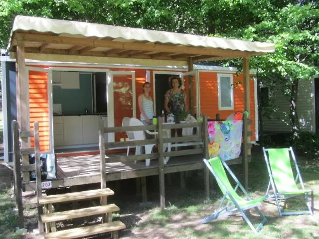 Le Ventadour Camping Meyras